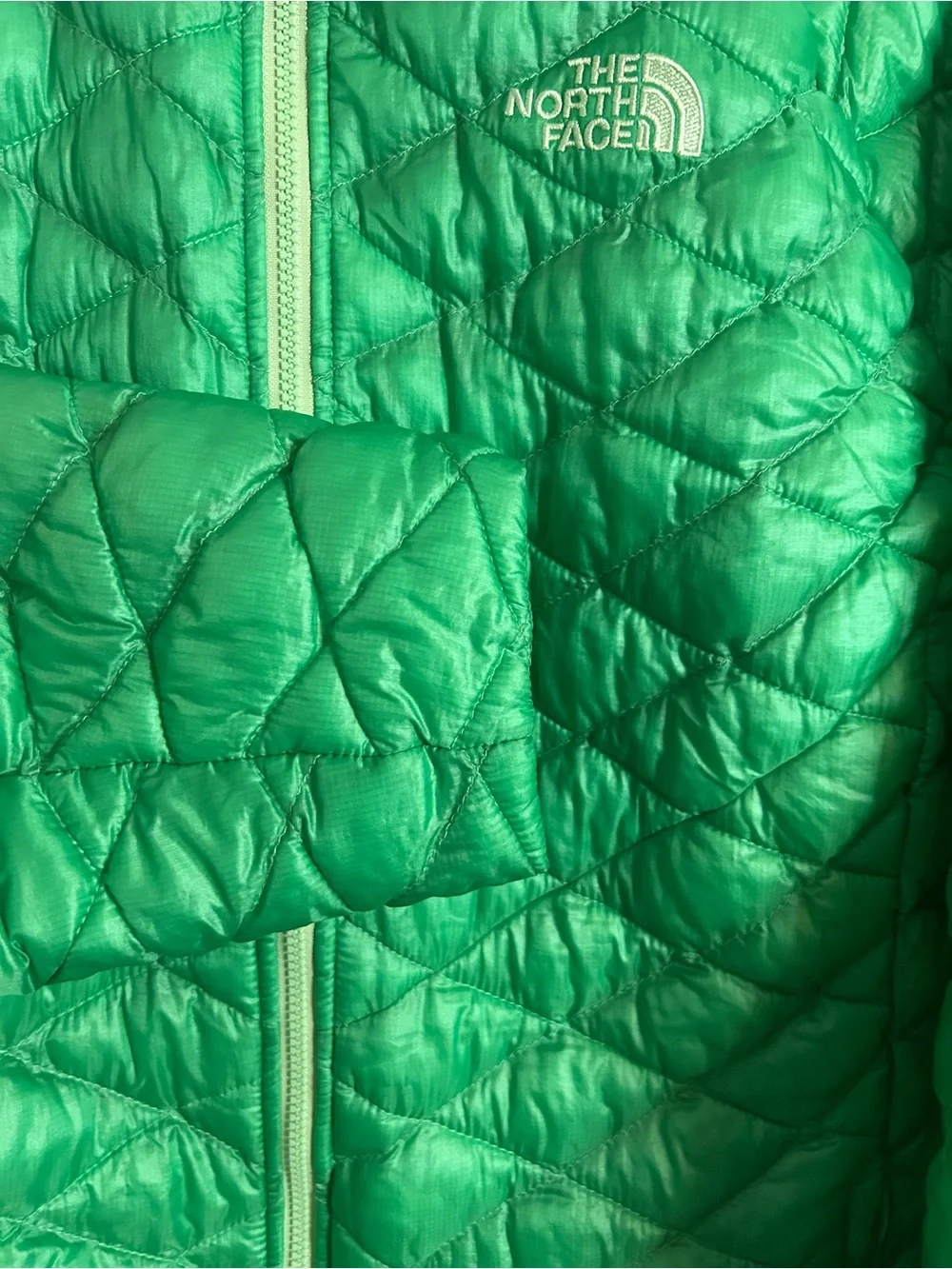 The north Face thermoball quilted jacket